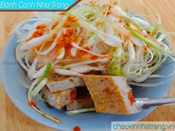 Bánh canh bà Thừa Nha Trang